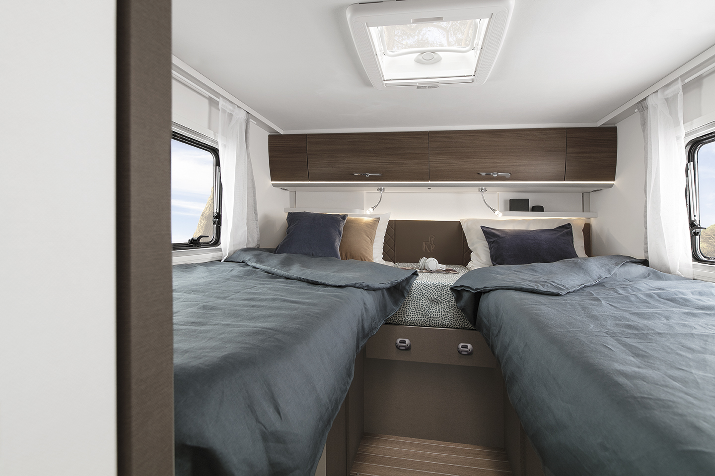 etrusco t7300sb postelja zadaj